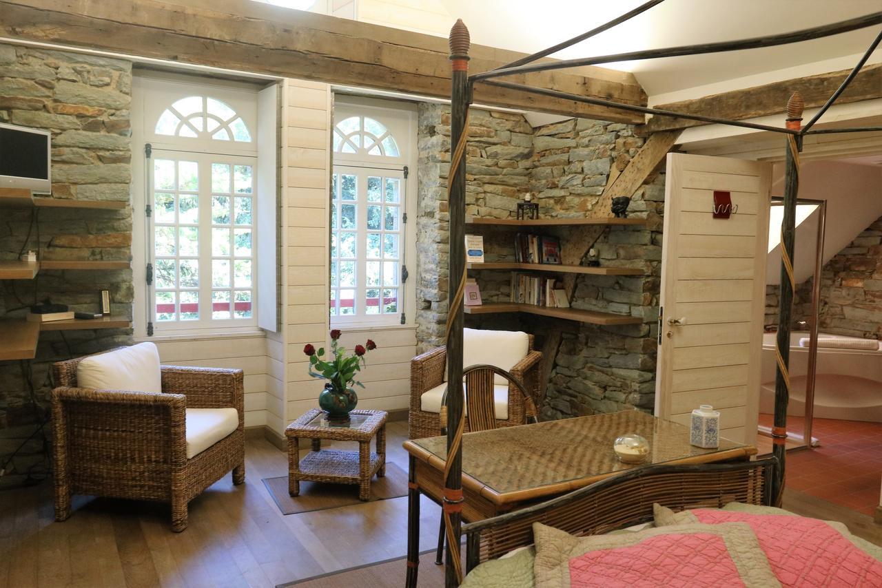 Cottage Du Manoir De Tregaray Sixt-sur-Aff Exterior photo