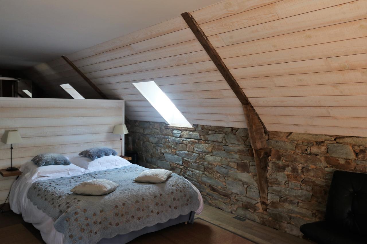 Cottage Du Manoir De Tregaray Sixt-sur-Aff Exterior photo
